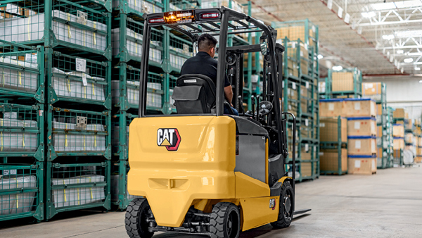 electric-forklifts-logisnext